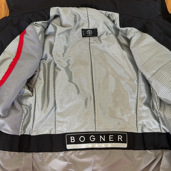Bigger ski jacket - Picture 3 of 7